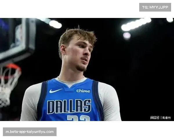 勇士三少火力全开齐创赛季新高,团队攻势全面爆发 勇士三少火力全开齐创赛季新高,团队攻势全面爆发